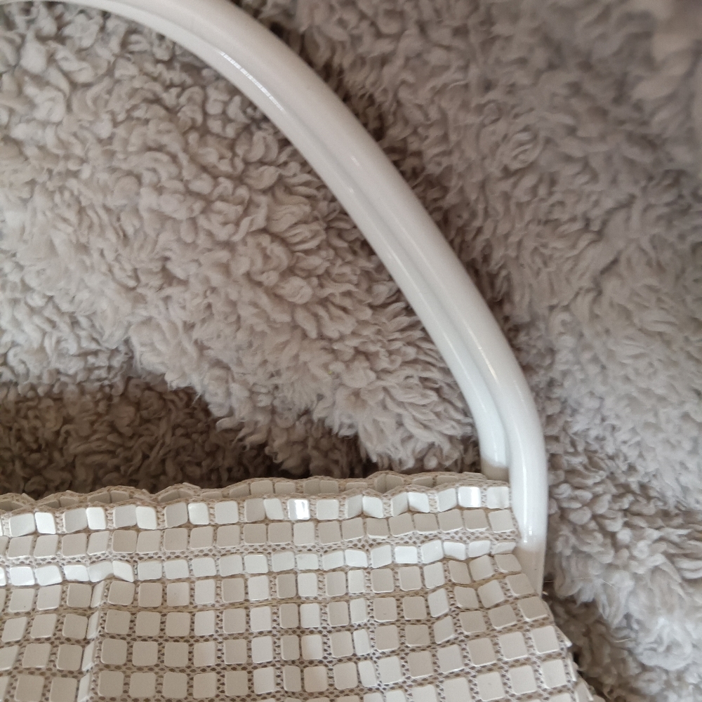 1960s Vintage White tile bag mod satchel - Picture 10 of 11